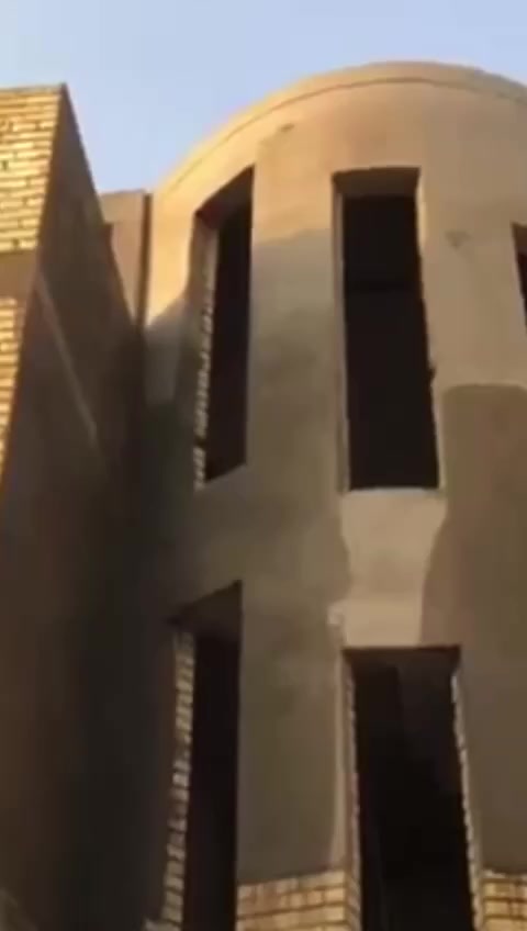 لباخ متفرغ حاليآ شغل درجه اولى شرط التزام ب عمل بغداد فقط ***********
