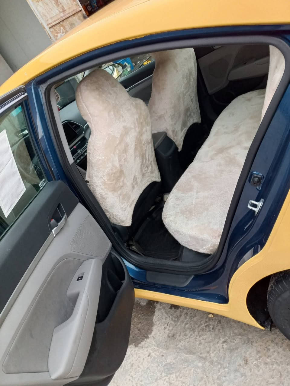 السلام عليكم النتره موديل 20 وارد امريكي بسمي ثاني يوم احولك مكينه 2000كير اي تي سياره خير من الله لا تنقيص لا تبخير الشاري يتصل ***********مكان السياره كربلاء السعر 128والشراي يدلل
