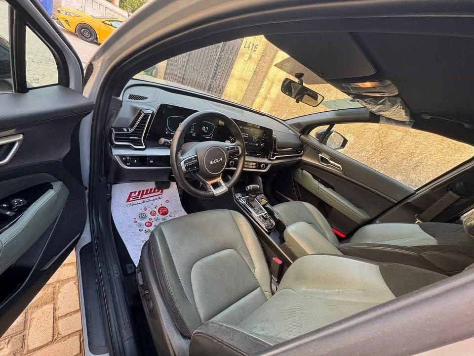 السلام عليكم سبورتج بلاك ادشن فول عدا البنوراما وكاله نم بعدها بلضمان مكفوله كفاله عامه عدا رصعه بلبنيد   السعر 22700$ عنوانها بغداد للاستفسار اكثر *********** ماشيه 11 الف كيلو
