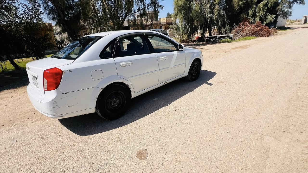 اوبترا ٢٠١١ للبيع سياره مرتبه بيها  ربع جاملخ صبغ  وتقريبا شبر بالباب معجون 
سياره باسمي تحويل ثاني يوم 
تجي تفحص تقتنع يلا تشتري 
***********
