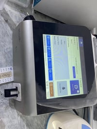 أجهزة مختبرية • معدات مختبر