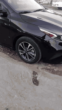 سياره فورتي 24 نص فول سياره فقط حادث شنطه شويه بالحوض تحكم السيرين راد...