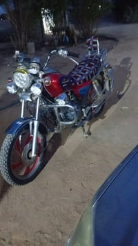 للبيع موديل 21 اصولي سعر 650 وبيها مجال07833208525