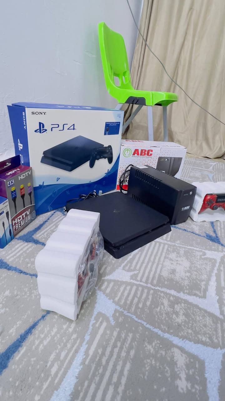 بلي ستيشن 4 سلم:(مهكر)
نضام التهكير 12.00،البلي 500 تيرة 

بي 5 العاب 

GTA 5: جي تي اي

Red Dead Redemption 2: ردد ردمشن

Uncharted 4: انشرتد

Spider-Ma 2: سبايدر مان

FC 25: فيفا 

ملحقات البلي 

2 جويستك 

2 واير جويستك 

يوبي ايس حماية 

البلي كامل من كلشي 

سعر 300 ألف قفل 

العنوان: واسط _ الكوت_ الخاجية _ قرب مستشفى الزهراء


**إذا كنت صاحب هذا الإعلان وتريد حذفه لأي سبب، رجاءا أرسل رسالة إلى الدعم الفني**