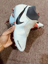 ستد نايك فانتوم اصلي باله   قياس41  نضافه1/1   وزن خفيف كلش   السعر خا...