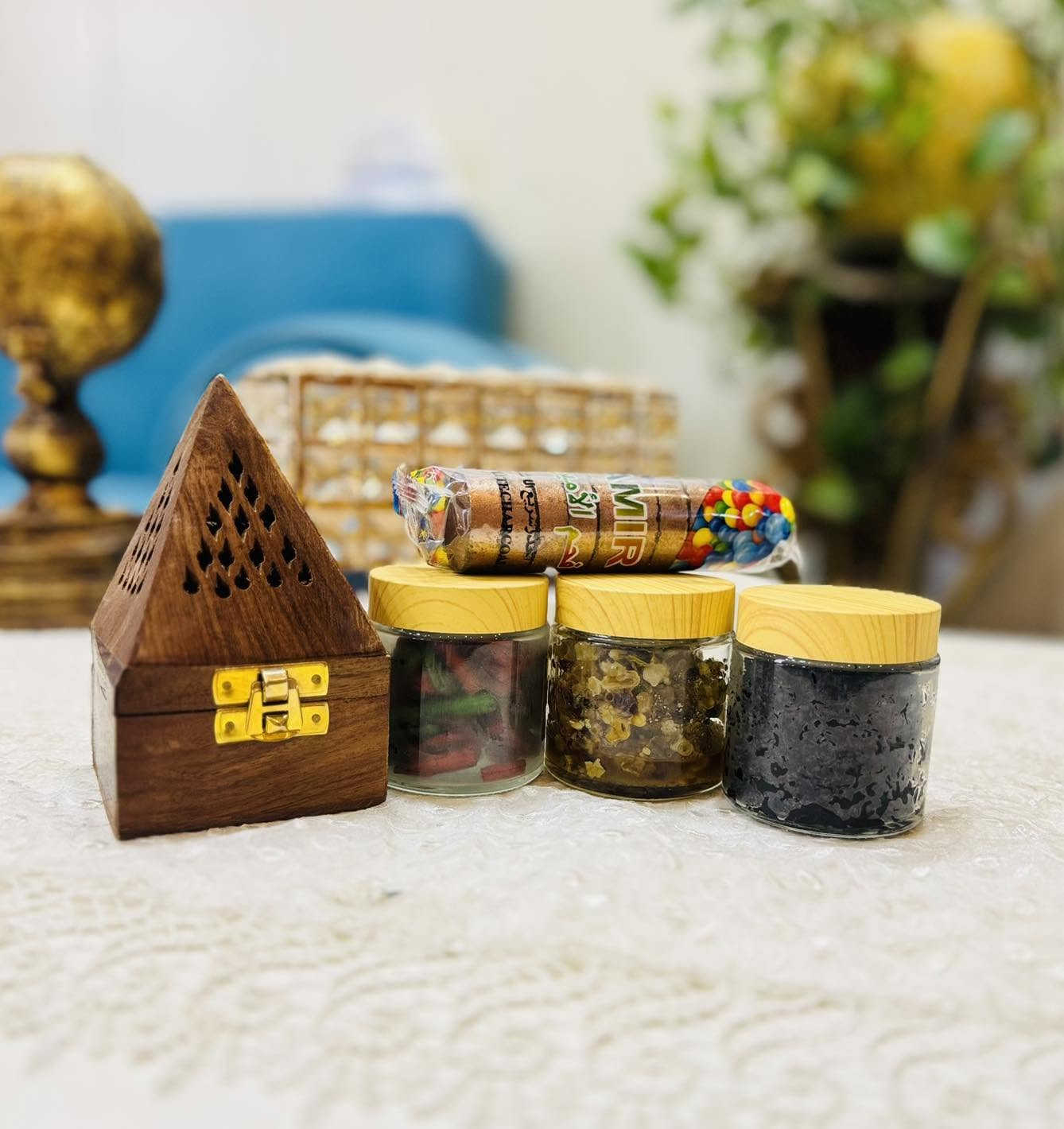 🌙 عرض محرم من بخور بابل 🌙
عطور وبخور بروائح فاخرة تناسب المجالس والمنازل في أيام محرم.

✨ العرض الأول:�3 علب بخور + فحم�فقط 15 ألف دينار
✨ العرض الثاني:�3 علب بخور + فحم + مبخرة�فقط 20 ألف دينار

📍 بابل – حي الصحة – قرب المدينة المائية�📞 للحجز والاستفسار: 
***********
تتوفر خدمه توصيل 🛍️داخل بابل ولجميع المحافظات🚗🚗
