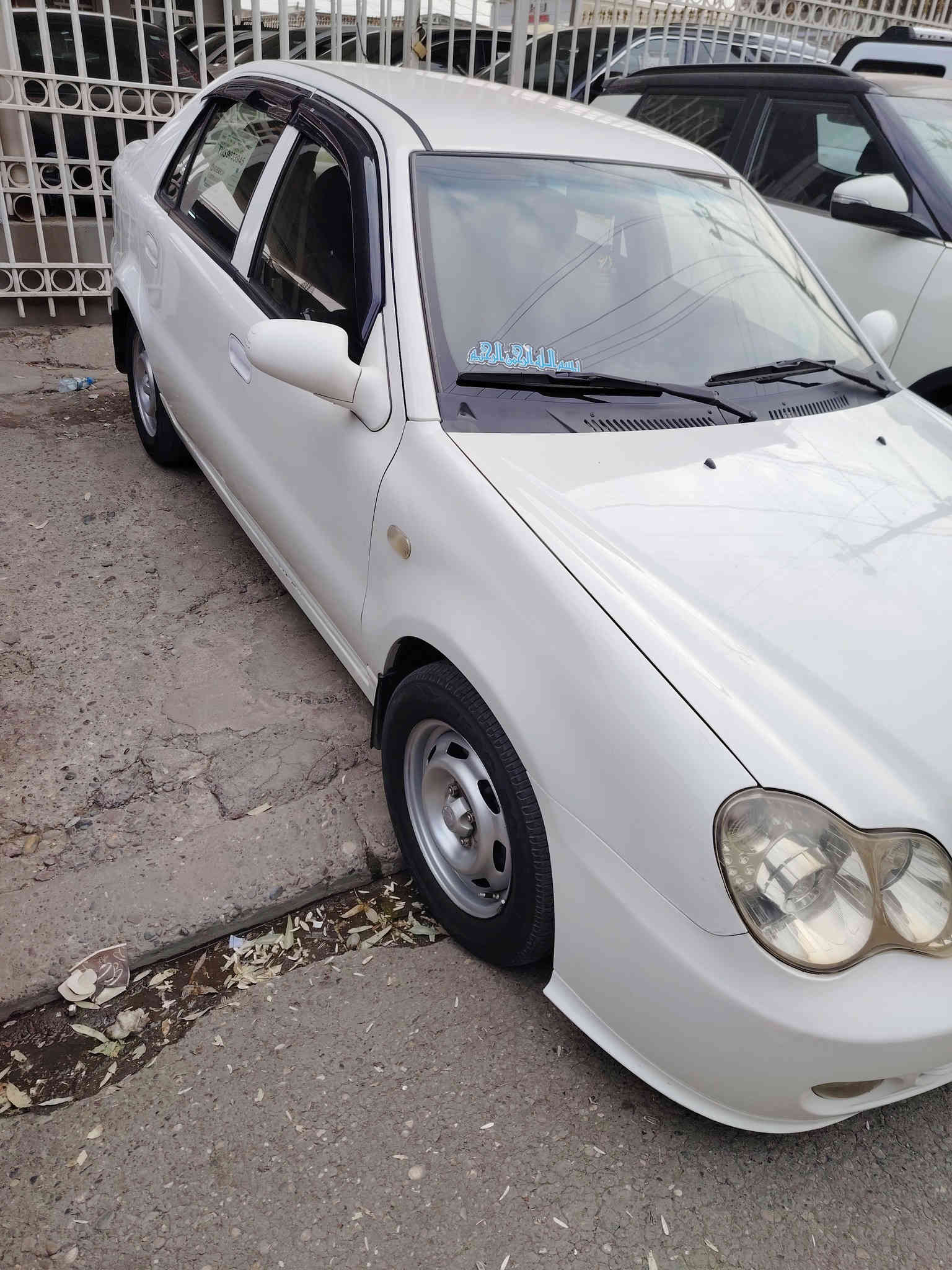 السلام عليكم
سي كي للبيع 2013
بدون صبغ بيها بارد باب خلف السايق
سعرها 60 ورقة وبيها مجال بسيط
للاستفسار الاتصال على
***********
