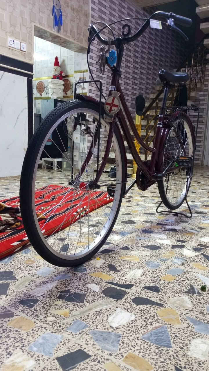 السلام عليكم 
بايسكل للبيع حجم 26 موديل 22 الساعه 150


**إذا كنت صاحب هذا الإعلان وتريد حذفه لأي سبب، رجاءا أرسل رسالة إلى الدعم الفني**