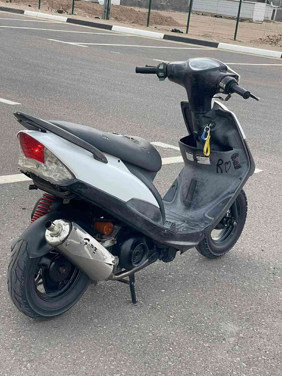 السلام عليكم دراجه ماكس عدله ياباني للبيع  مكان كربلاء الامن الداخلي  بوشه49 دراجه نظيفه كلش للاستفسار ***********
