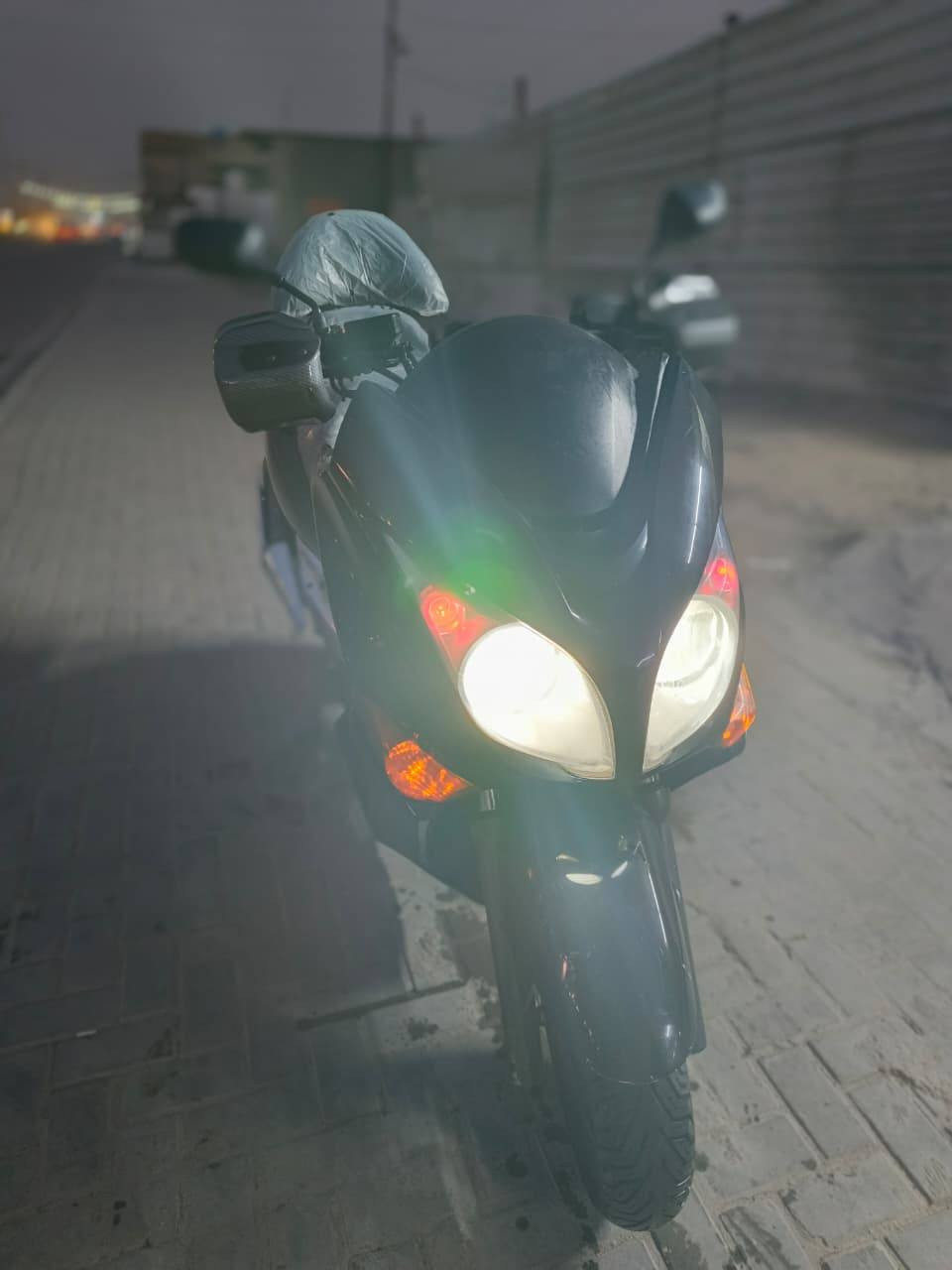 السلام عليكم سلفر ونج جيتي للبيع
مكينة 400 مكفولة مكاني ام الكبر
رقمي ***********
