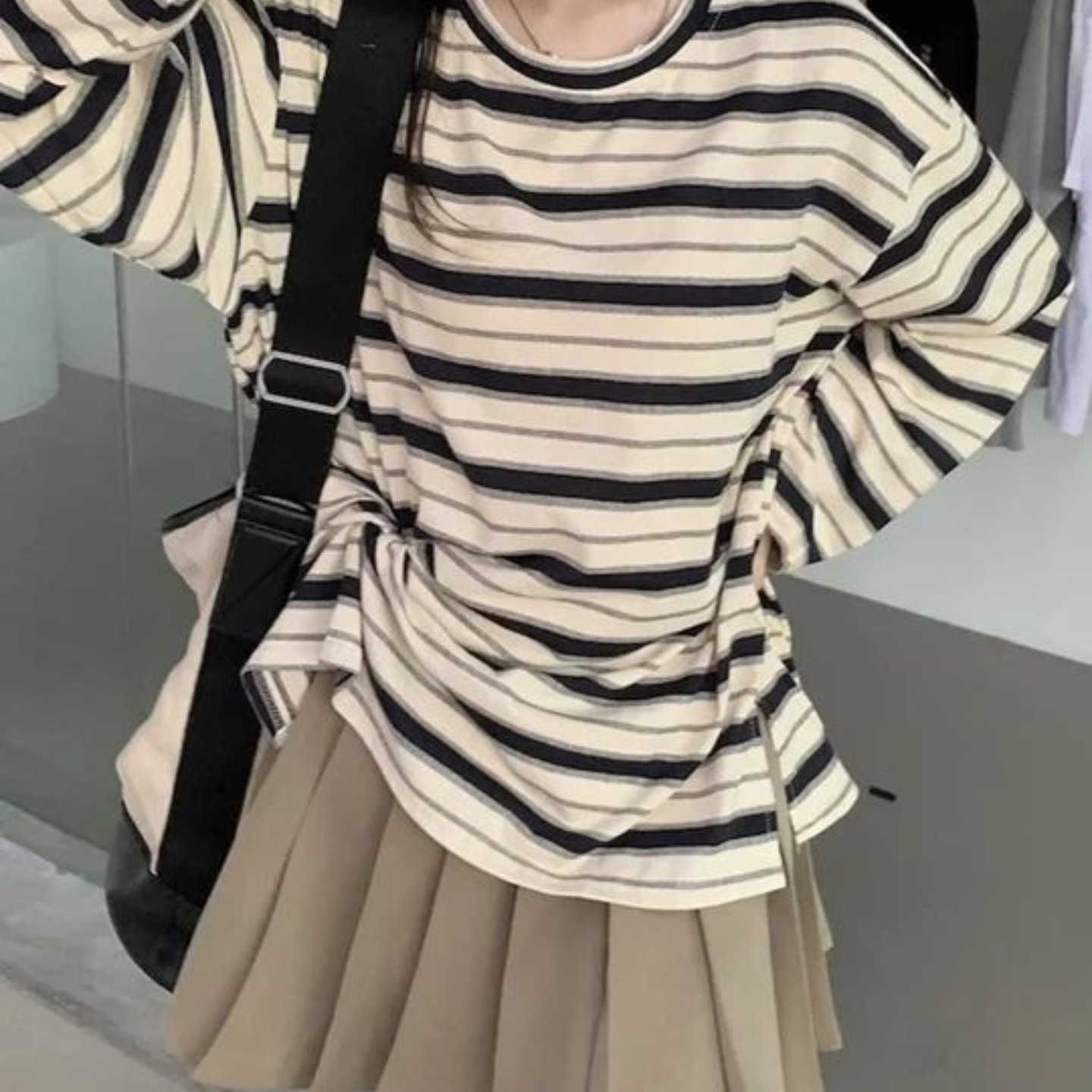 اجمل الملابس عدنه 
تتوفر التشيرتات بقياس M و L و XL🔥🔥
#أكسبلور #انستقرام #اكسسورات_شنطةساعات_كبك_باقات_ورد_طقوم_رجاليه_ونسائيه_استشور_فير_تغليف_هدايا_هدايا_حفلاyoفuت #الشعب_الصيني_ماله_حل😂😂 #ملابس


**إذا كنت صاحب هذا الإعلان وتريد حذفه لأي سبب، رجاءا أرسل رسالة إلى الدعم الفني**