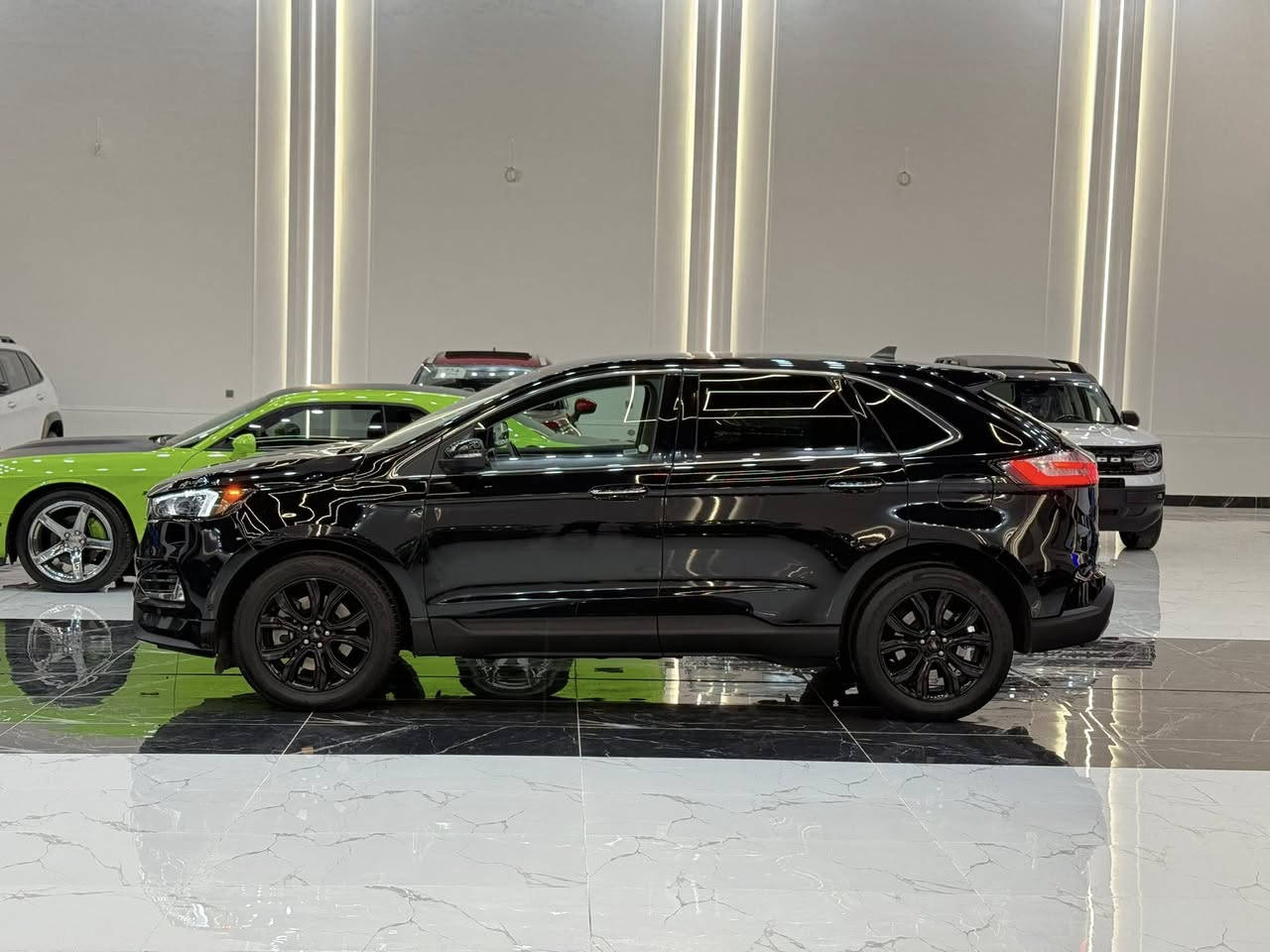 𝟐𝟎𝟐𝟑 𝐅𝐎𝐑𝐃 𝐄𝐃𝐆𝐄-𝐓𝐈𝐓𝐀𝐍𝐈𝐔𝐌 𝐁𝐋𝐀𝐂𝐊

فورد ادیج (TITANIUM BLACK) موديل : 2023

اللون : اسود

عداد المسافة : 16 الف

حجم المحرك :  2.0L TURBO ( 4.سلندر )

ملاحظة السيارة : فقط جاملغ صبغ بدون دواخل 

كافة الايرباكات سليمة 100%

المواصفات : 𝐓𝐈𝐓𝐀𝐍𝐈𝐔𝐌 𝐁𝐋𝐀𝐂𝐊
 
فول فول مواصفات(فقط بدون بانورما)

دةبل اكسل (𝐀𝐖𝐃)
‏بصمة ابواب
‏‎بصمة تشغيل 
تشغيل عن بعد (𝐑𝐄𝐌𝐎𝐓𝐄 𝐒𝐓𝐀𝐑𝐓)
‏‎شاشة سوني لمس كبيره
كاميرا 
كير ماوس
 هاند بريك بصمة
اوتو هولد (𝐀𝐔𝐓𝐎 𝐇𝐎𝐋𝐃)
اوتو ستارات (𝐀𝐔𝐓𝐎 𝐒𝐓𝐀𝐑𝐃)
اوتو ستارات (𝐀𝐔𝐓𝐎 𝐒𝐓𝐎𝐏)
رادار امامي (تحديد مسار)
‏‎رادار جانبي (نقاط عمياء)
‏‎رادار خلفي (التحذير من الاصطدام)
‏‎حساسات امامي
‏‎حساسات جانبي 
‏‎حساسات خلفي 
نظام (𝐄𝐂𝐎)
نظام (𝐍𝐎𝐑𝐌𝐀𝐋)
نظام (𝐒𝐏𝐎𝐑𝐓)
‏‎تحكمات استيرن 
‏‎استيرن هيتر
كشنات جلد
‏‎كشنات كهربائي
كشنات خزن+ميموري 
‏‎كشنات  هيتر
‏‎تبريد لمس
‏‎تبريد مركزي 
‏‎صندوق شفط كهربائي 
‏‎لايتات ليــــد 𝐋𝐄𝐃 وعدسة زينون بلادي
‏‎بلوجكترات ليــــد 𝐋𝐄𝐃 بلادي
‏‎بكلايتات ليـــLEDـــد بلادي
‏‎ويــــل كــــروم

‏‎تفاصيل اكثر الاتصال علی ارقام التاليه 

‏ WhatsApp - Vibir ‏‎‏

☎️ ***********

☎️ ***********

‏‎‏‎عنوان📍اربيل فرع ناقلات

 معرض كاليفورنيا كارس CALIFORNIA Cars
