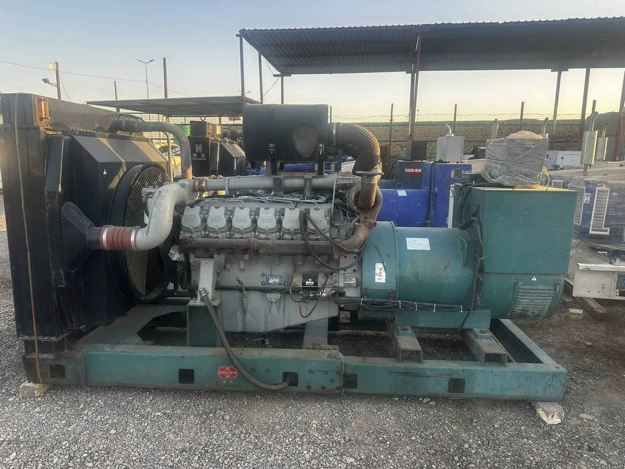 السلام عليكم
للبيع مولد نوع دايو ١٢بستم دبل سوبر دبل راديتر
توليد ستامفورد ٧٥٠كيفي  بلادي لا مصلح ولا ملفوف
المولد برغي ما مفتوح بي شرط الحمل لا تنقيص ولا تبخير 
منضومة حماية فول اوتوماتيك (برودكشن)إطفاء وتشغيل ذاتي 
المولد جاهز للعمل بحالة جيدة جداً لا مجدد ولا مصبوغ
العنوان//بابل
للأستفسار//***********
متوفر توصيل 🚛 الى جميع المحافظات
