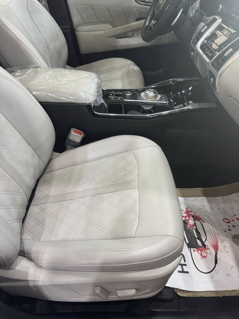 سورنتو موديل ٢٢ خليجي مكفوله كفاله عامه من كلشي ٦ سلندر رقم بغداد الجديد ماشيه ٤٠ الف فول مواصفات السياره بسمي مكان السياره بغداد السعر ٢٨٥ ورقه للاستفسار 
***********
***********
