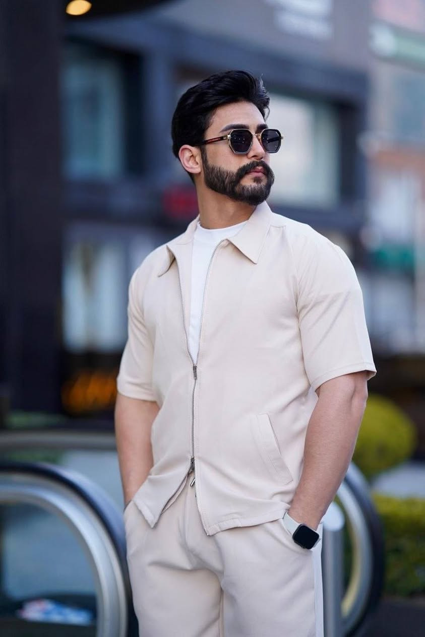 سوت  رجالي تركي

خامه الاصلي 

سيري 4 قطع M L XL XXL

درزن 3 الوان ب295 الف


**إذا كنت صاحب هذا الإعلان وتريد حذفه لأي سبب، رجاءا أرسل رسالة إلى الدعم الفني**