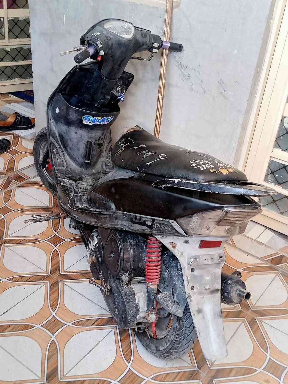 السلام عليكم دراجه ماكس عدله للبيع السعر 450وبيه مجال حك الجيه مكاني بعقوبة التحرير ***********
