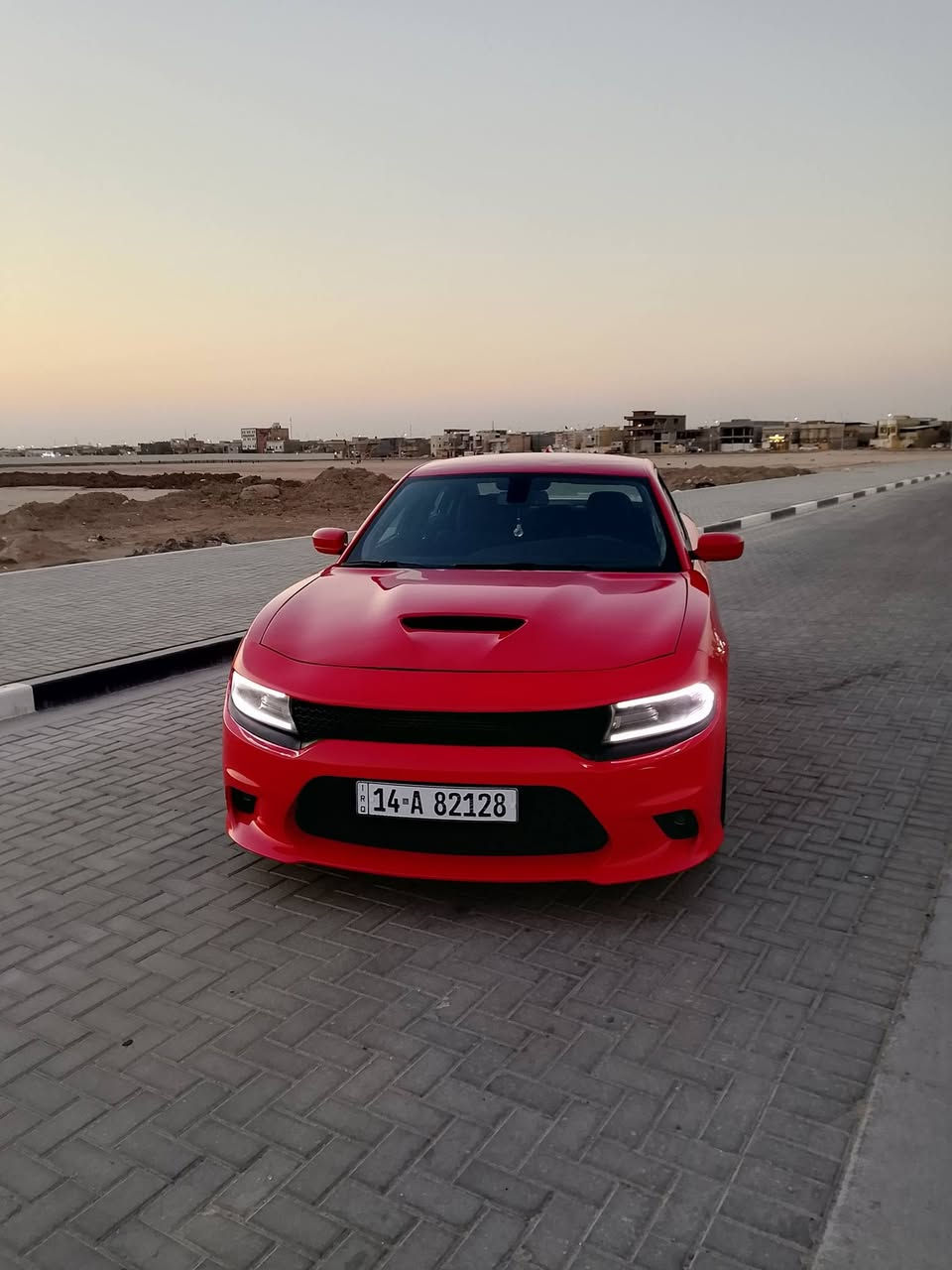 سلام عليكم جارجر R/T 5.7 2017
رقم بصره سنويه ورقام جدد 
حادث جاملغ وبنيد شاصي لغود كفاله 
 مكينه كير تبريد خير من الله 
سياره فول مواصفات عده الفتحه 
ماشيه 150ml استخدام شخصي 
سياره جاهزه ربع ما ذب عليه 
سعر 187 وبيه مجال قليل 
عنوان بصره حي الشرطه للستفسار 
***********
