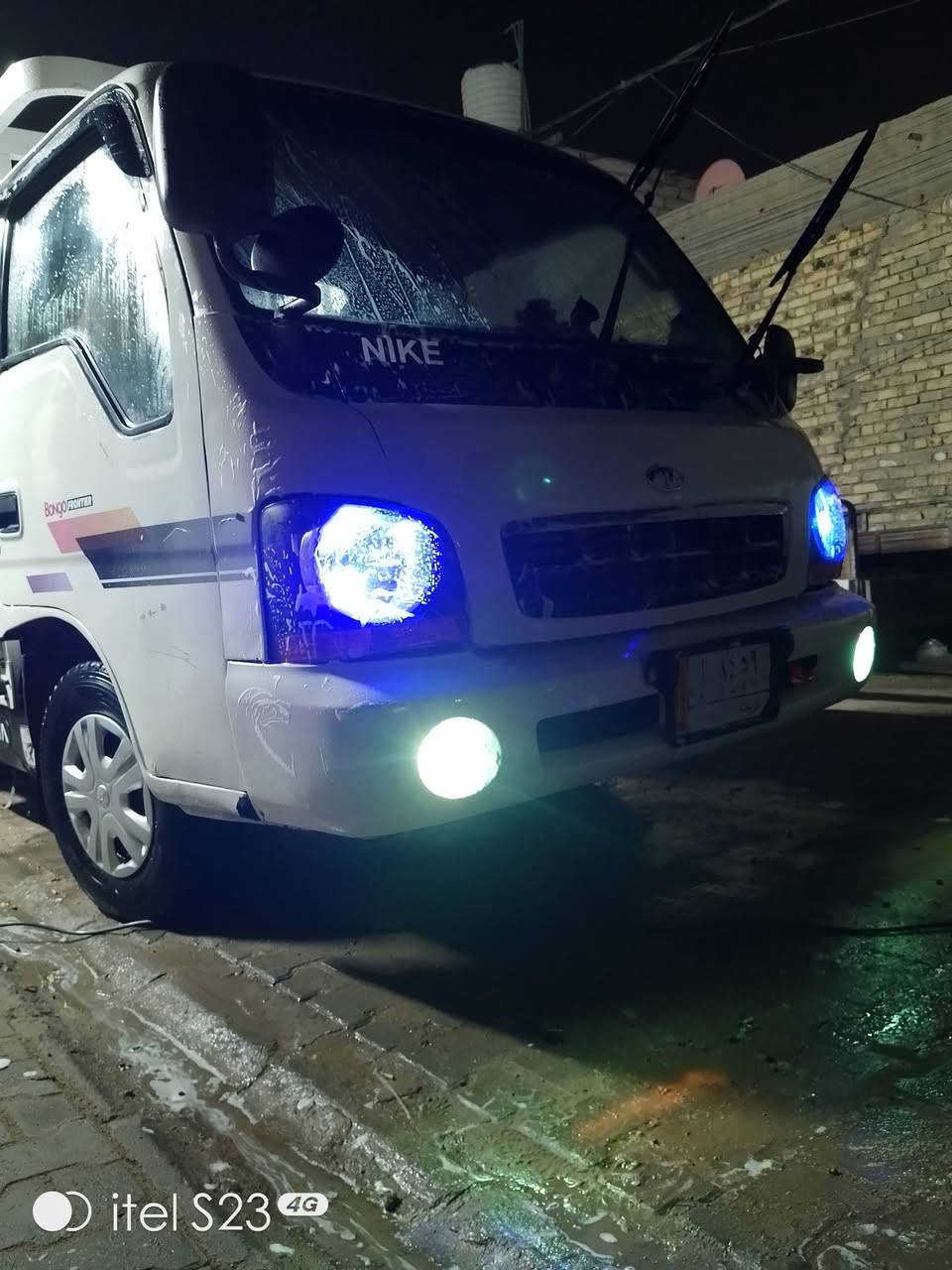 من رخصه لادمن كيه ام عيون تك قمارة مديل 2000سياره  جهازه عله اخر حبايه كبل لشارع ربع مذب عليه مكينه كير شاصي   كفاله عامه مكيه 3000 تخم تاير كهربائيات كله شغاله سلف جديد ابيات جدد باتري جديد دوشمه جلد    راعيه بغداد اواجهك ويه راعيه وتتفقون عل مداور و اروح سياه جاهزه ونضيفه كلش لرقم *********** متواجد واتساب لحد يكسر بسعر سياره تعبان عليه كلش محتاج فلوس واريد ابيعه سعره 80وبيه مجال لطيبين
