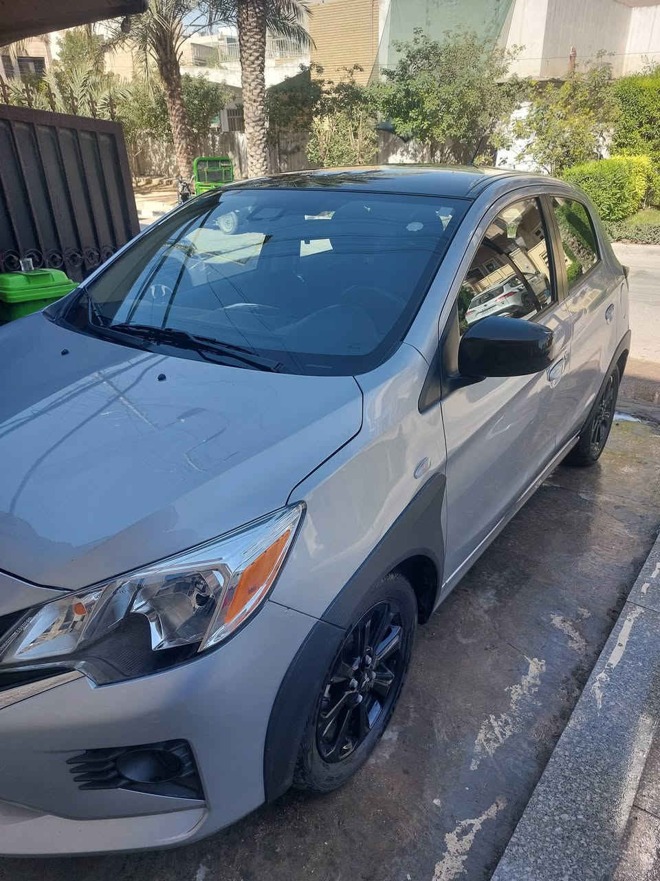 للبيع متسوبيشي ميراج ٢٠٢٤ للاستفسار الاتصال على الرقم بي واتساب العنوان زيونه ***********
