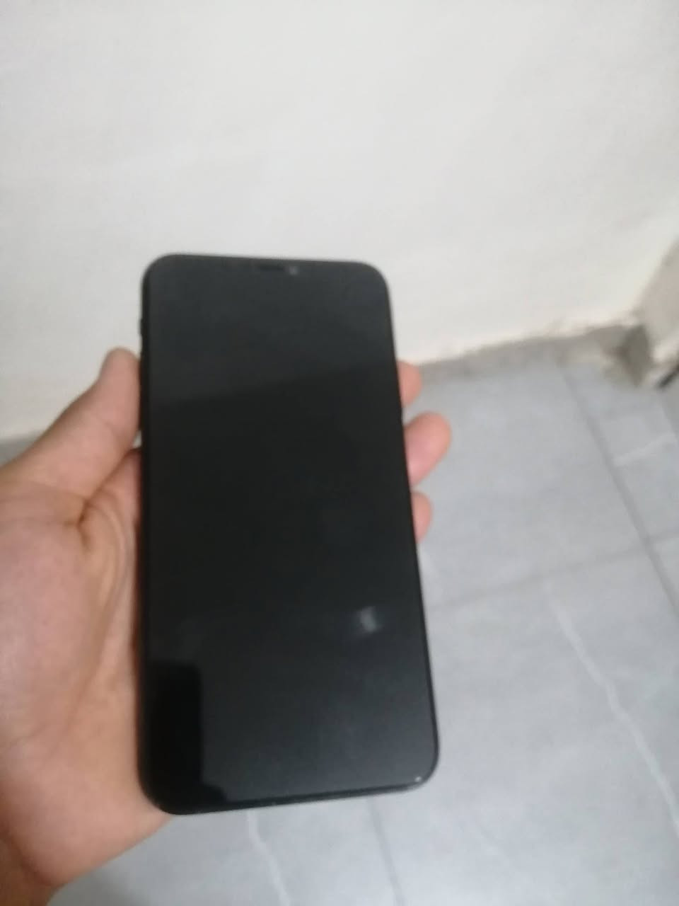11برو ماكس ذاكره ٥١٢ جهاز تخطي خط ما يشتغل باقي كله شغال كفاله مبدل بطاريه او شاشه اصليات شرط سعر قفل قفل  150 شراي اتصل ***********
