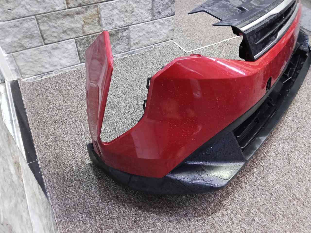 دعاميه k4شباك سليم واللحيه الجوه سليمة بيه عواج بس الكسر بالعظم وشباك الرادار  ..ربع العظمى مفقود
***********
