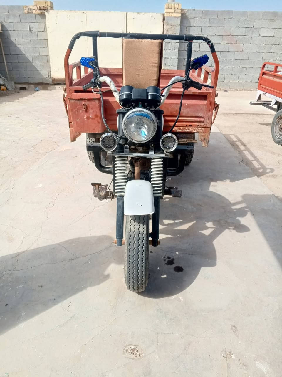 عمي فدوه اقره التفاصيل يلا تراسلني. ستوته موديل 9 سنويه منفيس. راعيها الحائز موجود شاصي مكفول رگبه مكفوله تعمير كله جديد سدر كامل سلف.     ابيعك سنويه فقط لوحات مامستلمين.  ابيع هل موجود اتكفلك عشائر وطيك سنويه والله وياك. بسعر الكلك. ب750 الف مكاني. دوايه


**إذا كنت صاحب هذا الإعلان وتريد حذفه لأي سبب، رجاءا أرسل رسالة إلى الدعم الفني**