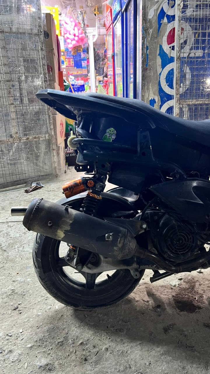 صالنصه صجميه ام لحساس مال سكنس للبيع او مراوس وية صالنصه ام لوزة ستيل مكاني الاعضمية ***********
