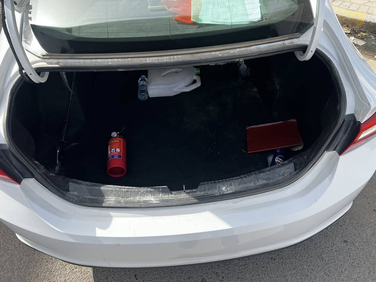 السلام عليكم ماليبو 2023 فول للاستفسار اكثر ‭0773 080 4672‬
مكلف بنشر 👍👍👍
