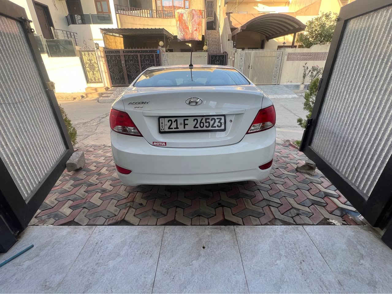 كسنت 2017 مكينه gdi بدون صرف و بدون بخار فقط تبديل كازكيت سياره ماشية 100 الف باتري جديد و 4 تايرات جديد سياره بدون نواقص وكلين بدون ضربه و بدون دواخل تعديل بارد pdr فقط هلاهين خلفي و شبر بل دوسة طرف سايق صبغ و موضوح بل صوره و تحويل ثاني يوم و بي بطاقة بانزين
للاستفسار *********** كركوك, العراق
