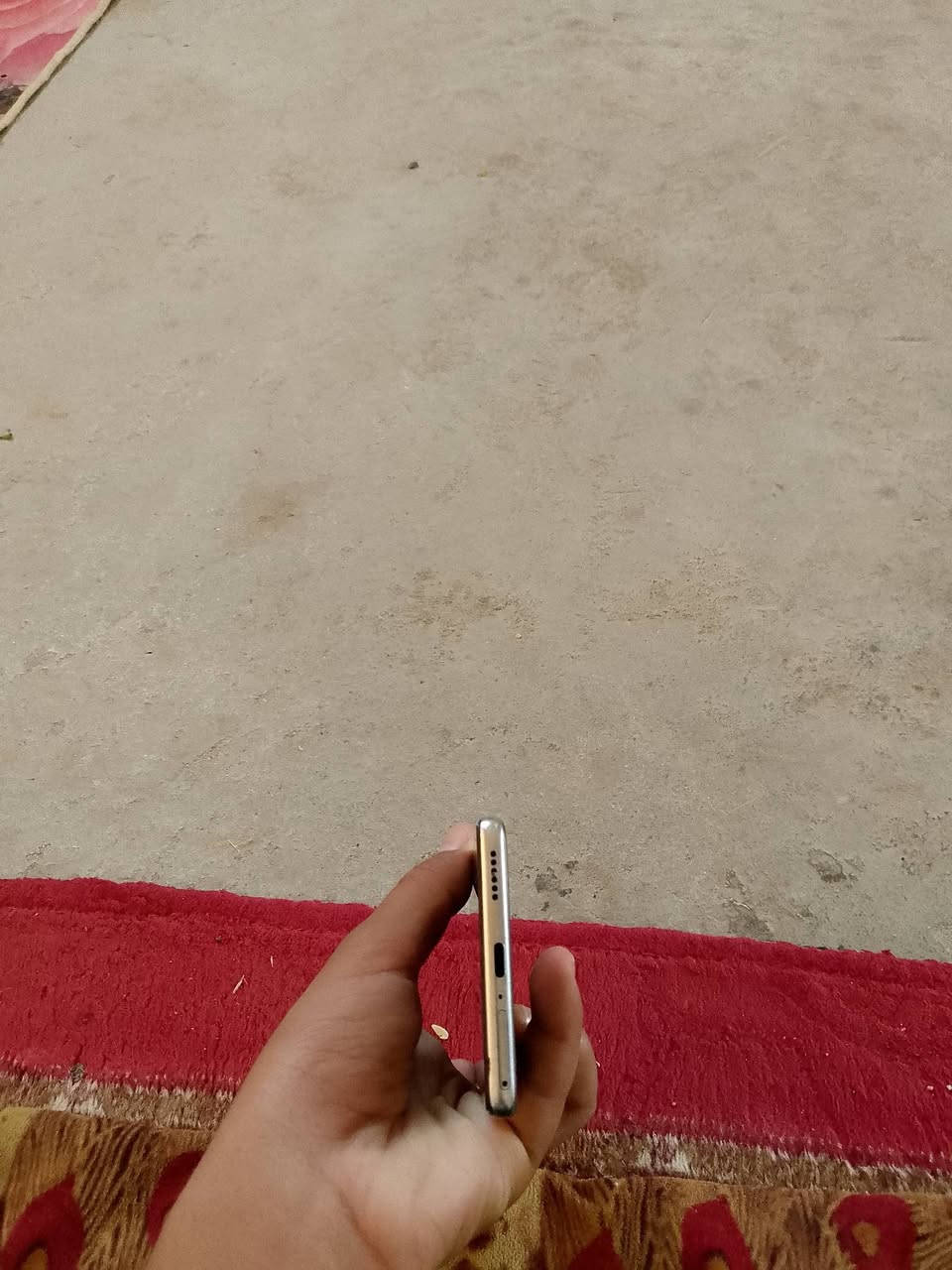 تكنو كومون 40 فقط الجهاز نضيف كلش الجهاز بس بلشاصي كسر شويه مكان بابل القاسم سعر خاص واستفسار على الرقم ***********
