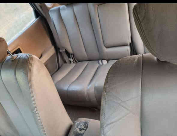 سلام عليكم نيسان مورانو 2006 محركv6 3500 فتحه سقف سيارة خير من الله كلها بلاديه بيها شبر بالباب تعمير ع بارد تبريد ثلج قطعتين العنوان الدورة  السعر٦٨بيها مجال مكلف بنشر للطيبين لحد يكسر بالسعر هـ***********
