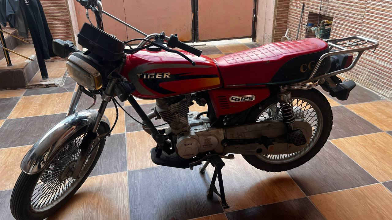 بی کیشە مالی خزم دوست أربيل, العراق


**إذا كنت صاحب هذا الإعلان وتريد حذفه لأي سبب، رجاءا أرسل رسالة إلى الدعم الفني**