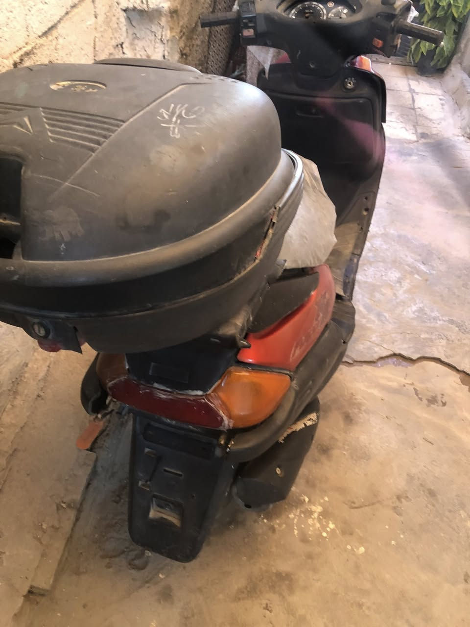 فضائي للبيع سعر ١٧٥ شغاله محرك نظيف يحتاج الها شويه ترتيب لان متروكه سعر ١٧٥ مكان بغداد البياع


**إذا كنت صاحب هذا الإعلان وتريد حذفه لأي سبب، رجاءا أرسل رسالة إلى الدعم الفني**