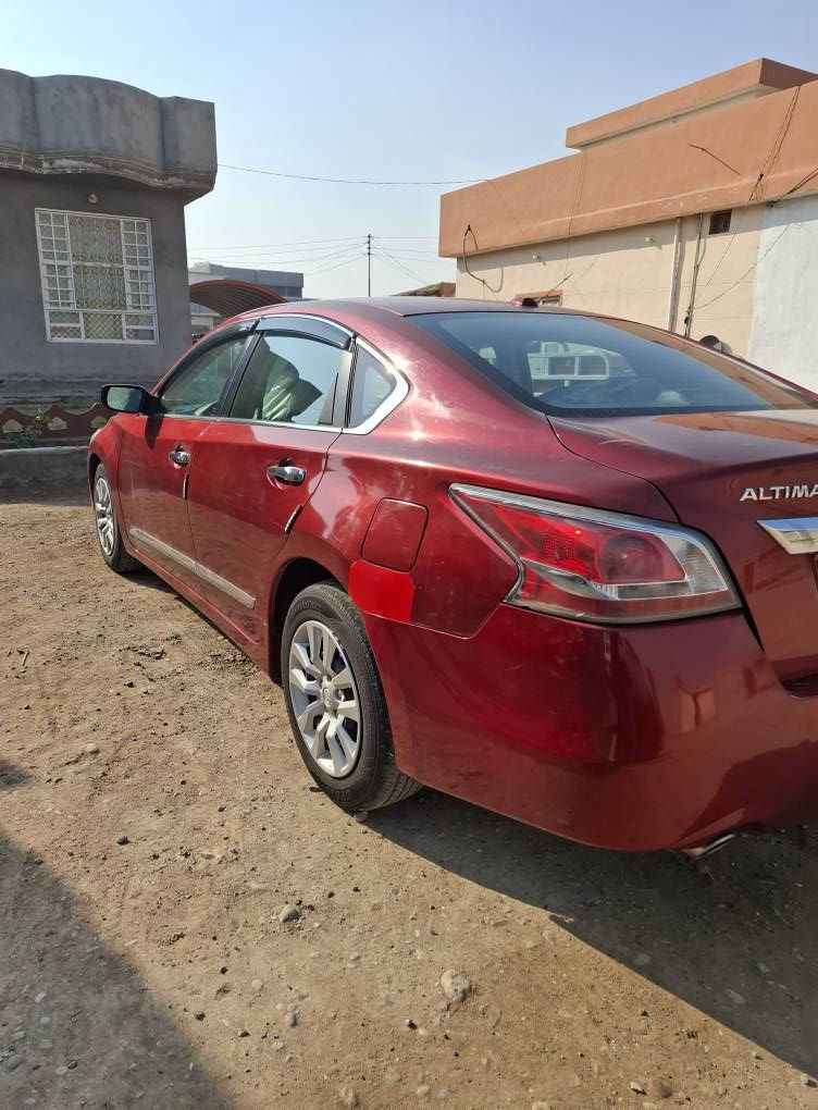 ***********سلام عليكم ورحمة الله  نيسان التيما موديل 2015 وأرد أمريكي ضرر جاملق اوبونيد مكينة كير مكفول تخم تاير صدر امامي وخلفي كله جديد سياره جاهزه مابيهه اي نقص مال جناي رقم سليمانية شرط التحويل سنوية لل ٢٨ سعر 110 وبيه مجال  اومراوس حسب القناعة مكان ديالى المقدادية, ديالى
