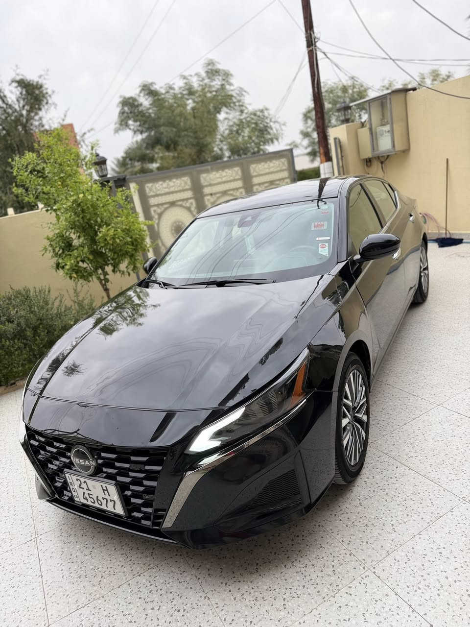 سلام عليكم
اتيمه موديل 2023 
سياره فقط بونيد صبخ بدون دواخل جديده كلش 
موصفات SV
مكاني خانقين ديالى 
سعر 154 بي مجال 
***********
