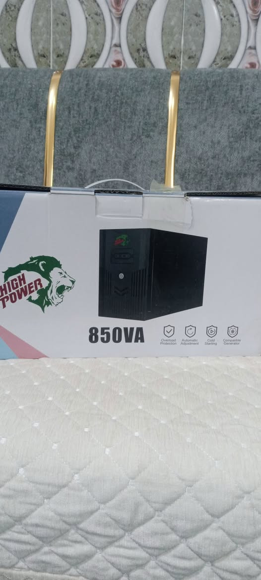 سلام عليكم موجود اوبيس عدد 2 نضيف  اتصال عل رقم ***********
