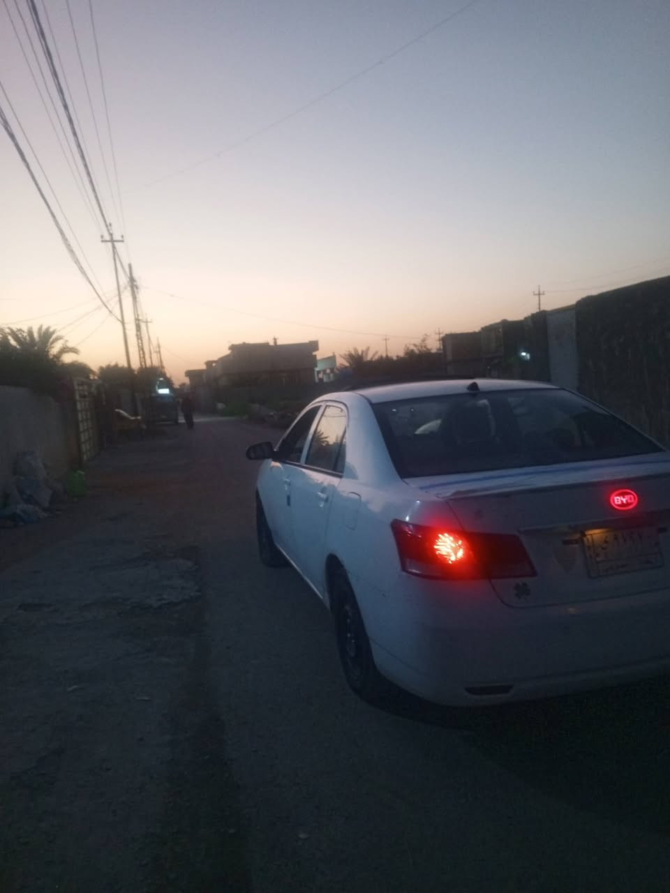 السلام عليكم سيارة بيوايدي ٢٠١٣ سيارة مابيها ضربة بس بيها شوية طخات بصيطة تبريد تتدفة مكينتها مال هونداي كاملة السيارة مكاني الدورة هور رجب رايدهة ٥٠ بيها مجال رقمي *********** ول ثاني ***********
