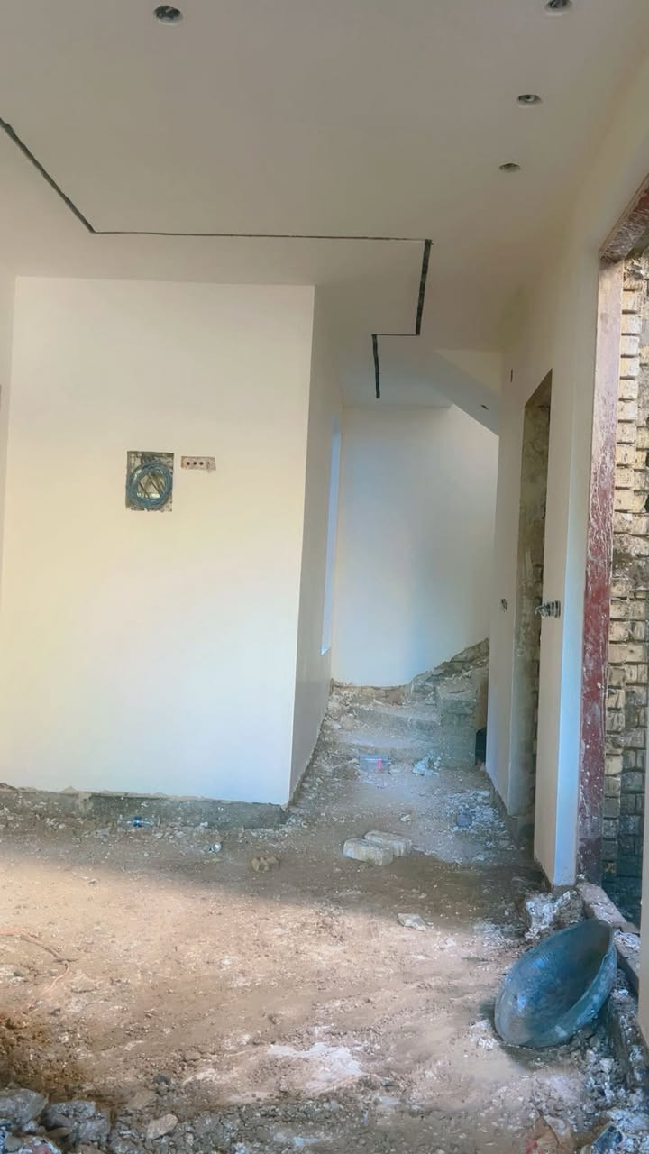 السلام عليكم 
كادر خلفات جص وبورك 
شغل هندسي 
متفرغين حاليا 
للاتصال أو مراسله 
***********
