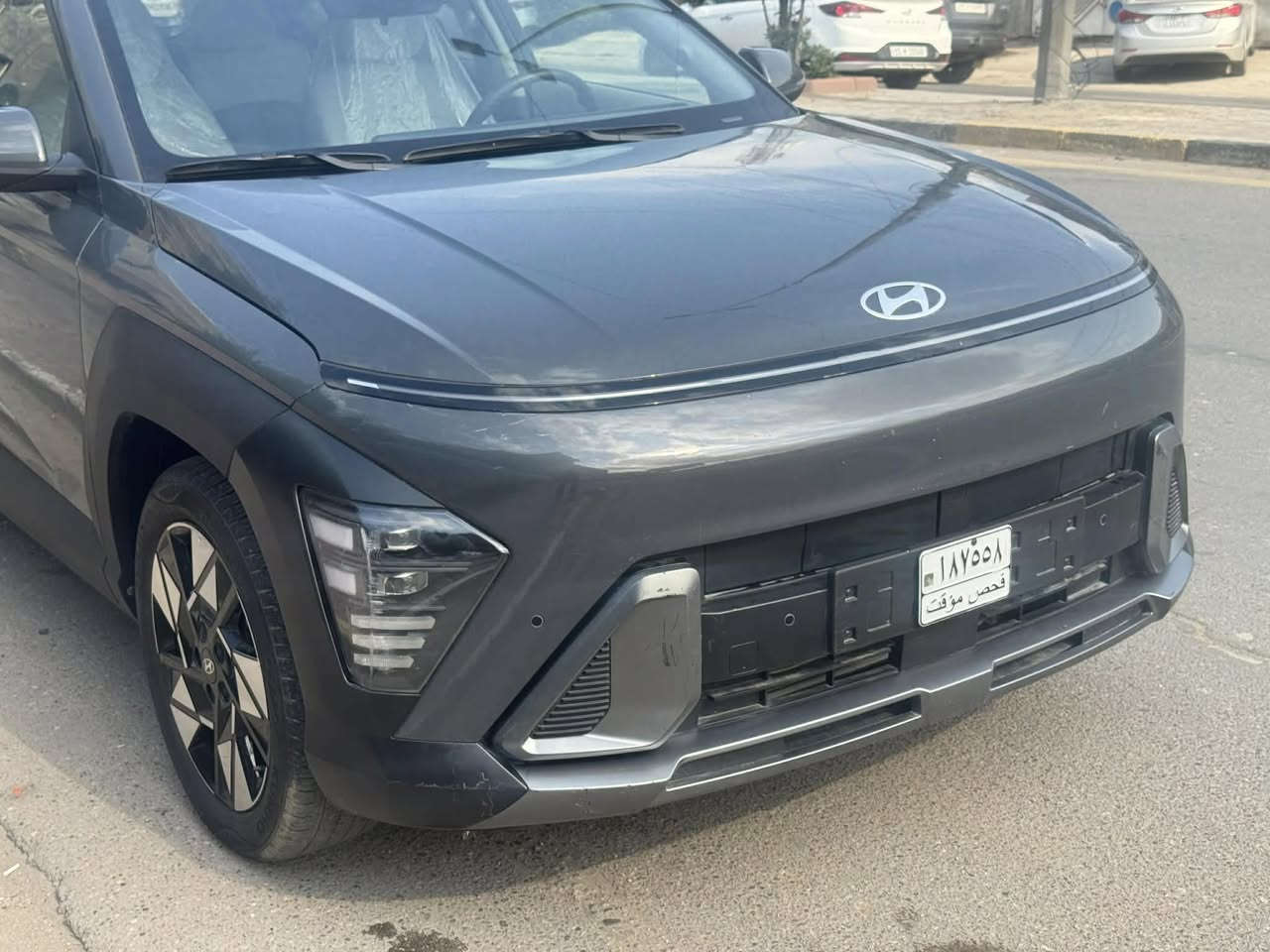 هونداي كونا 2025 SEL
وارد امريكي دخول جديد
سيارة ماشيه 5 الف 
صور الحادث بل منشور
تبدبل جاملغ امامي ايسر وتعديل طرف البنيد
باقي كله بلادي وجديد
داخل ابيض
كراسي كهرباء
فول رادار
شاشه كبيرة وفول تحكمات ستيرن
محرك 2000 دوش المرغوب
للبيع او المراوس
السعر 140$ بيها شي بصيط
اي استفسار *********** ابو مهيمن
