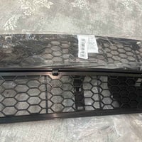 تسلا موديل Y • قطع غيار • وصلت بالغلط