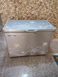 للبيع المجمده ب50 بيهه مجال مكاني تاجي  07807051740