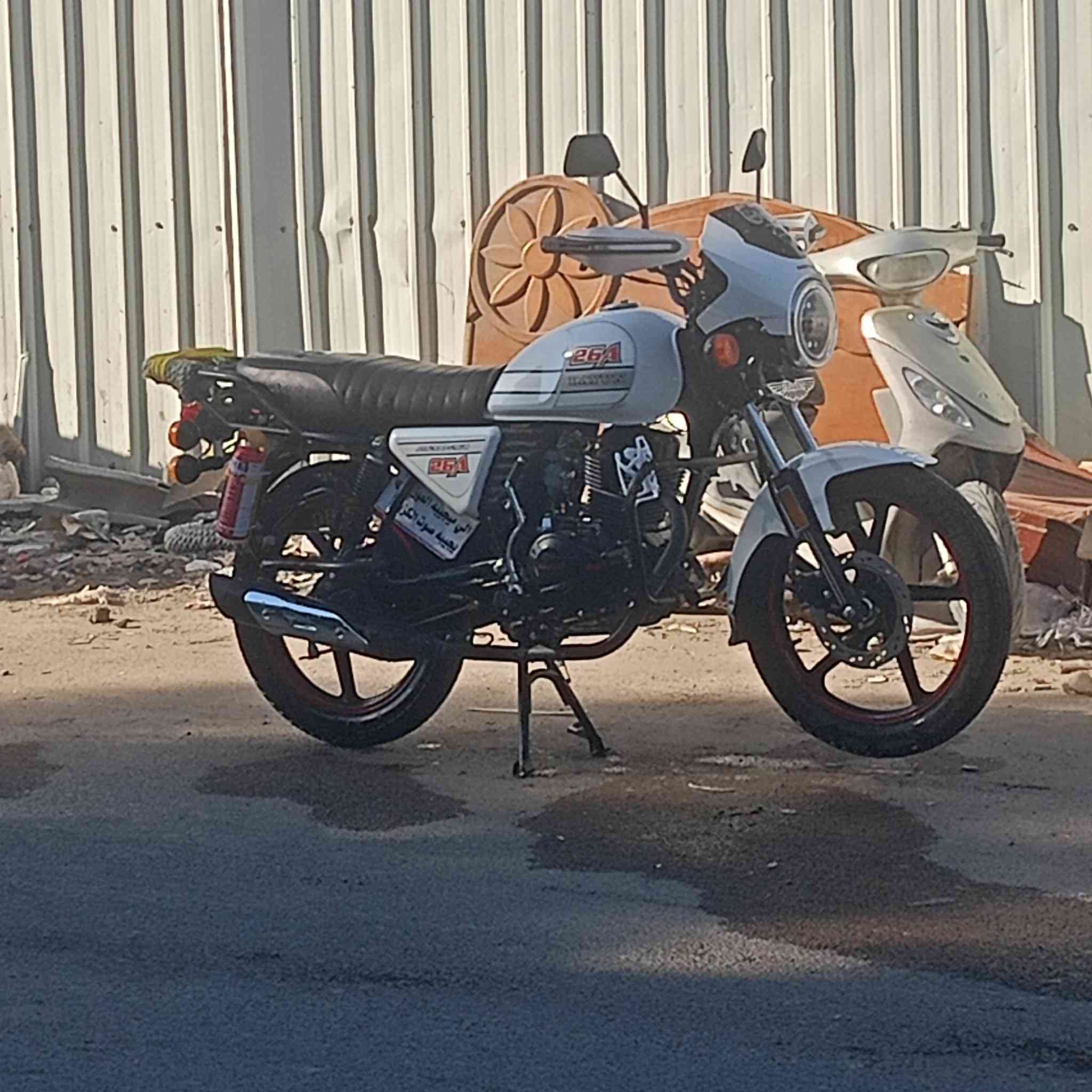 سلام عليكم مراوس ب سيبي سعدك نزلرقمي او تعال علق واني لجاوبك***********
