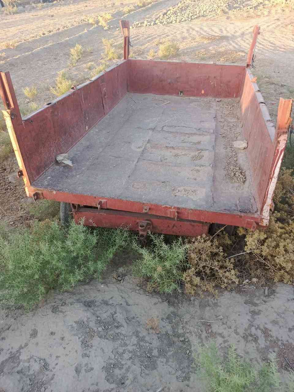 عربانه للبيع نقصه بس تاير عنوانه اجبله سعره 650 الف ***********
