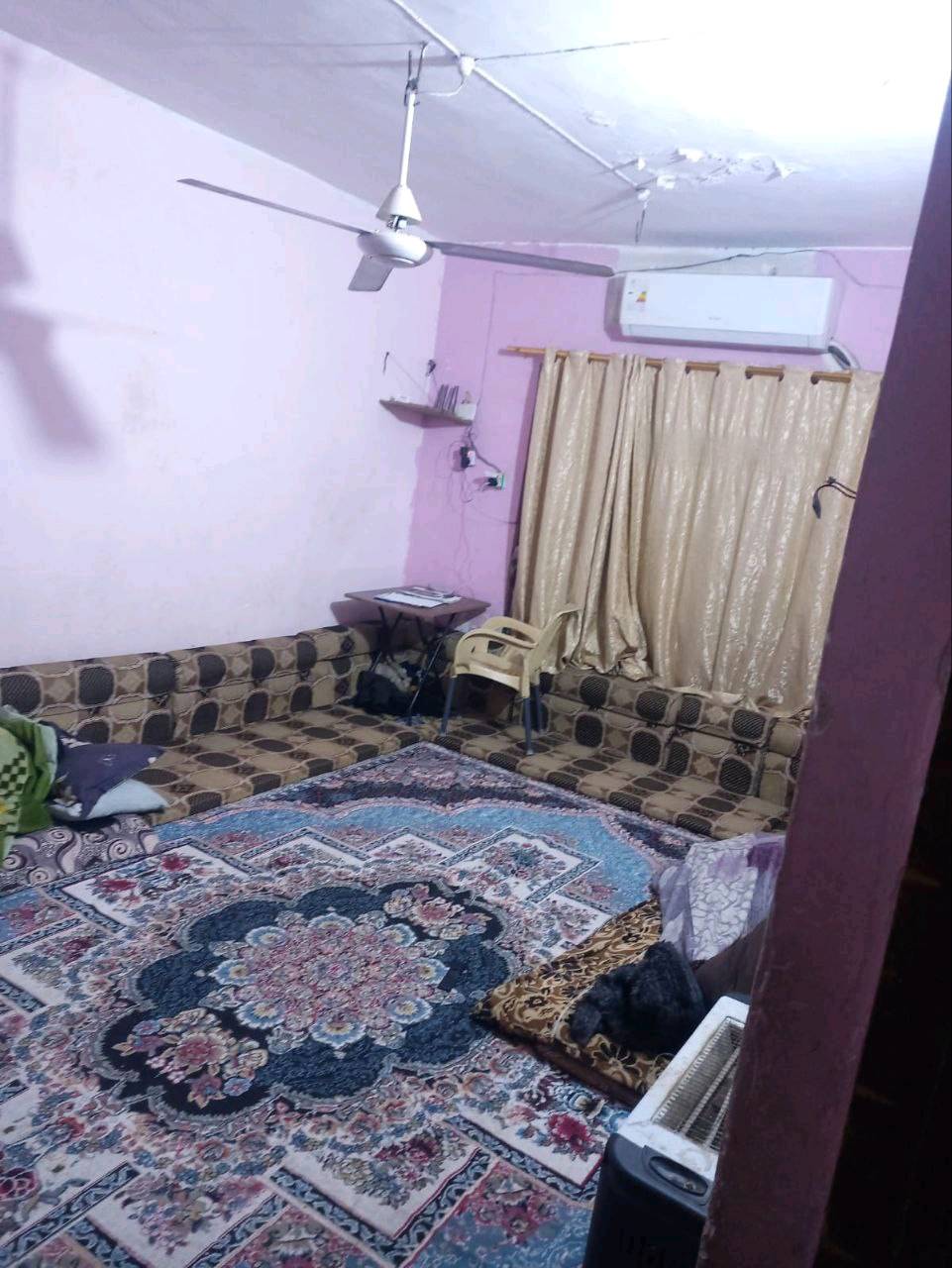 للبيع بيت كربلاء 
طابو صرف  مساحه ٢٠٠ على شارع تجاري يربط بين حي العامل وحي الغدير 
طابقين الطابق الثاني بيت معزول غرفتين نوم وصاله واستقبال وصحيات ومطبخ

مكانه راقي
#سعره ٣٥٠ مليون

للاستفسار اكثر يرجى المراسله خاص لأعطائكم الرقم