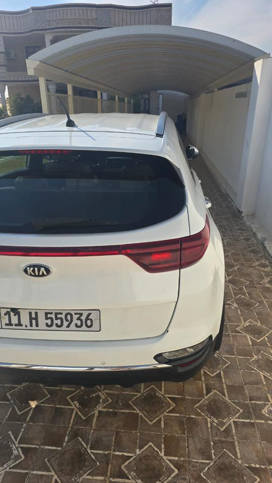 السلام عليكم
للبيع سبورتج خليجي موديل 2019

كير محرك كفاله 

بيها ملاحضات 

داخل حمصي بأسود 

موصفتها 

تربيد قطعتين 

مري شفط 

حساسات امامي خلفي

السعر 185وبيها مجال 

***********
