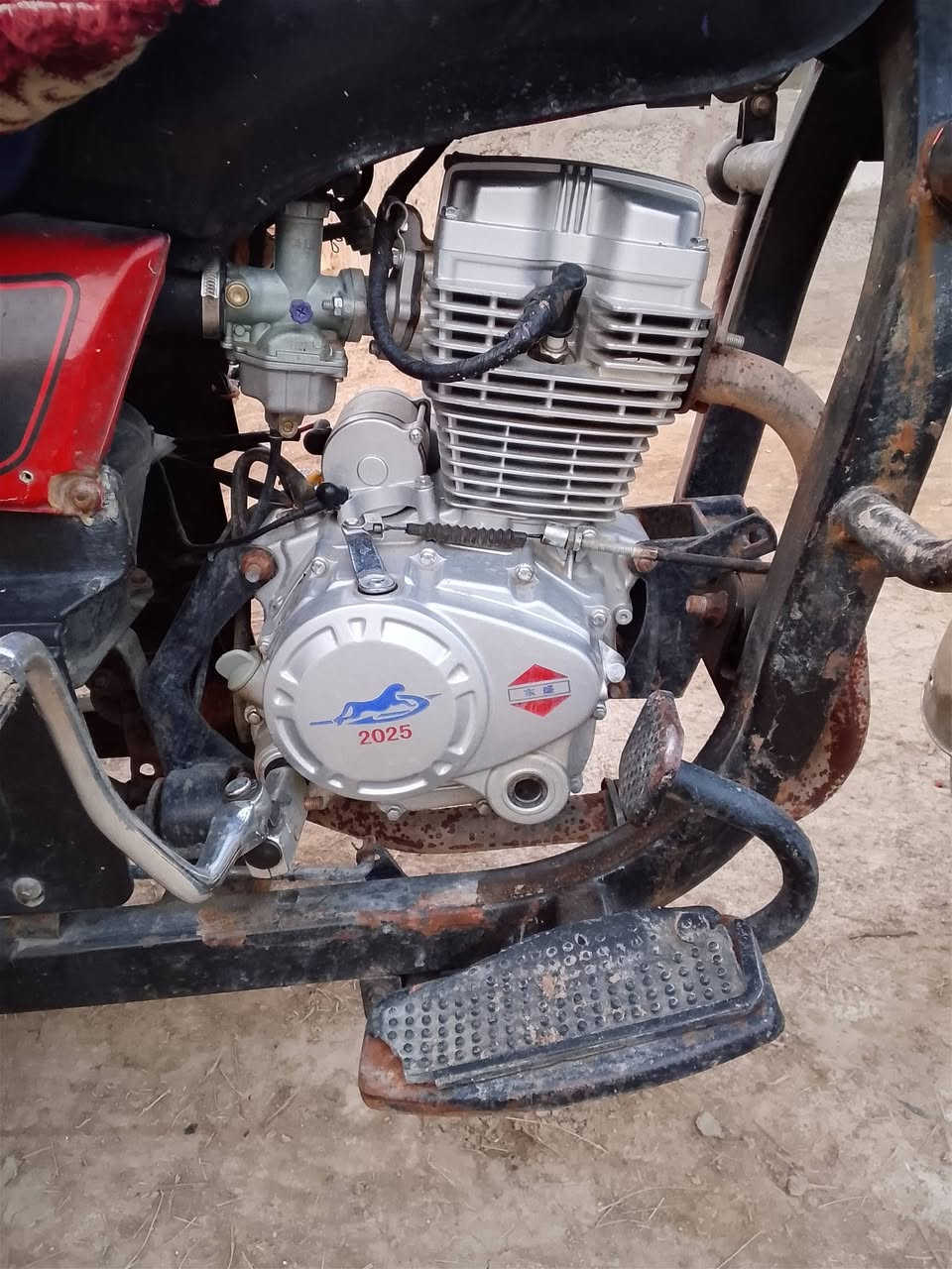 السلام عليكم ستوته للبيع جمره موديل 23 محرك 25 قبل شهر شاده ستوته جاهزه ترهم مراوس حسب القناعه طب خاص وعرف تفاصيل ***********
