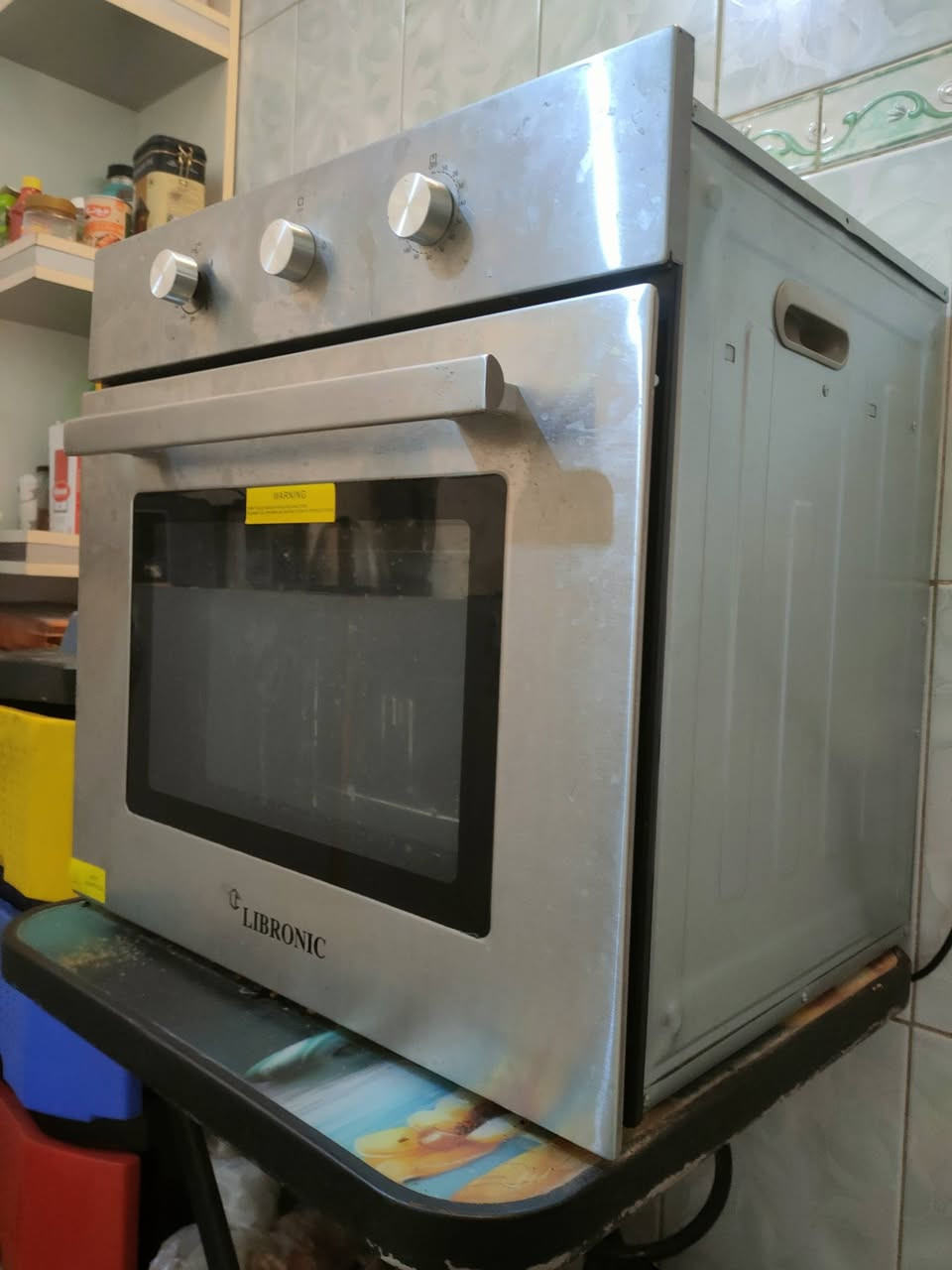 السلام عليكم
فرن غازي مستعمل قليل جاهز 
فوك وجوه جداحه كهربائية 
السعر 200 بي مجال


**إذا كنت صاحب هذا الإعلان وتريد حذفه لأي سبب، رجاءا أرسل رسالة إلى الدعم الفني**