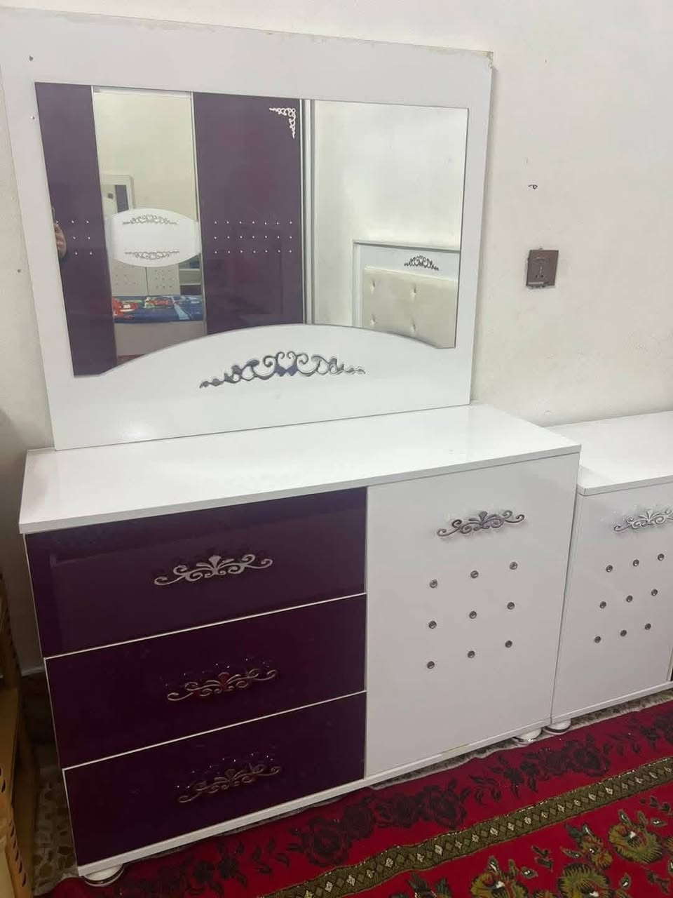 غرفه للبيع نضيفه 6قطع السعر 300مكانها ايسر الي يريده يكتب تم ادزلو رقم صاحبها


**إذا كنت صاحب هذا الإعلان وتريد حذفه لأي سبب، رجاءا أرسل رسالة إلى الدعم الفني**