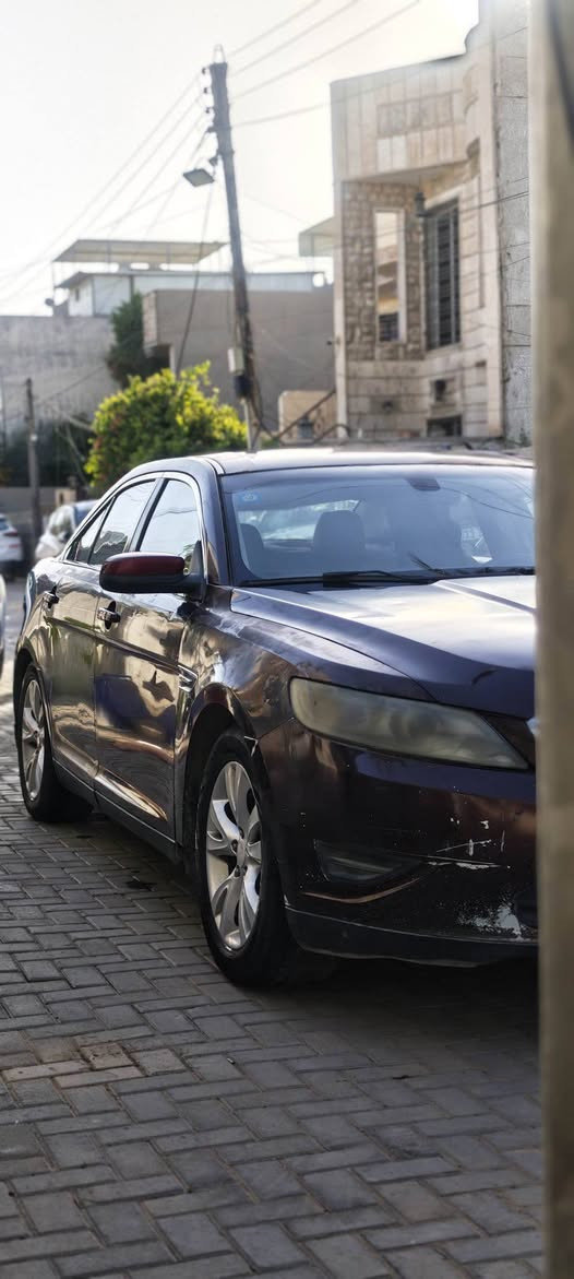 فورد تورس موديل ٢٠١٢ سيارة ابيعهة كوم حديد السيارة صدرهة تعبان تبريدها يخبل كير محرك خير من الله مكان السيارة السيدية سعرهة ٧٠ وبيهة مجال 
متواجد خاص و*********** هذا رقمي بغداد, العراق
