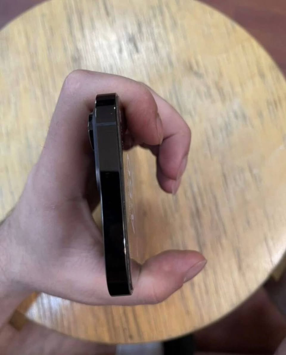 السلام عليكم ايفون 14بروماكس نموذج m مكفول كفاله عامه ذاكرته256 بطاريه 78 شريحه الكترونيه   ب775وبي مجال واي استفسار رقم الهاتف ***********
